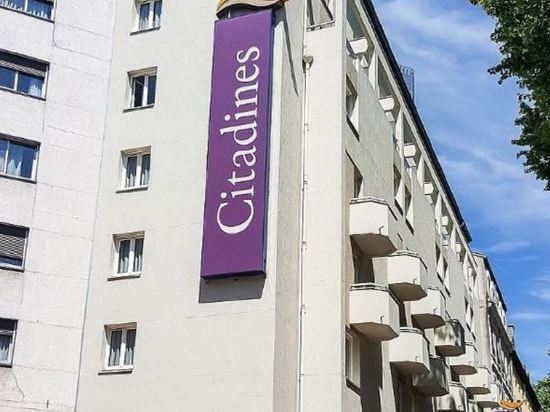 Hotels Near Les Clameurs, Bar Federatif In Lyon - 2022 Hotels | Trip.com
