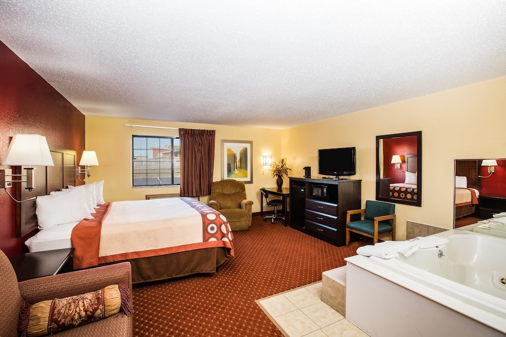 Baymont by Wyndham Cedar Rapids