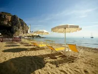 Grand Hotel Palace Hôtels à : Terracina