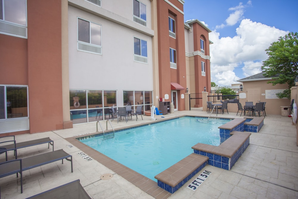 Fairfield Inn & Suites Houston Channelview