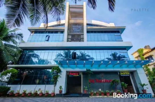 Girassol Serviced Villa - Housity