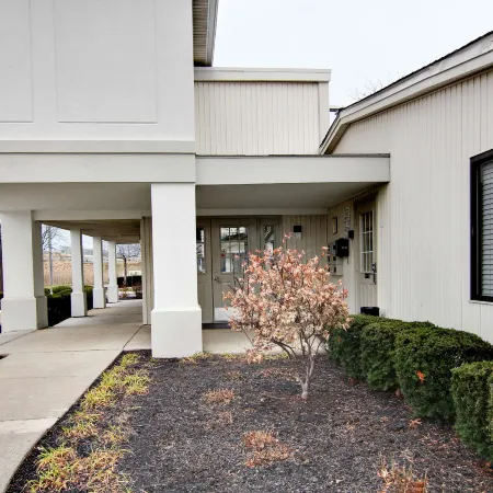 Suburban Studios Mentor - Cleveland Northeast
