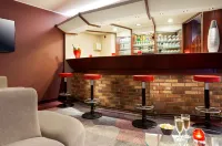 Kyriad Strasbourg Sud - Lingolsheim - ที่มีบาร์