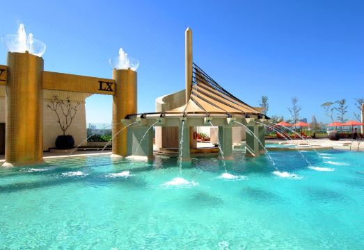 래플스 두바이 객실 인테리어