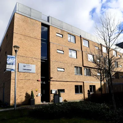 Lancaster Hotel Hotels near West Drayton