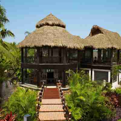 Krystal Grand Nuevo Vallarta Hotel Exterior