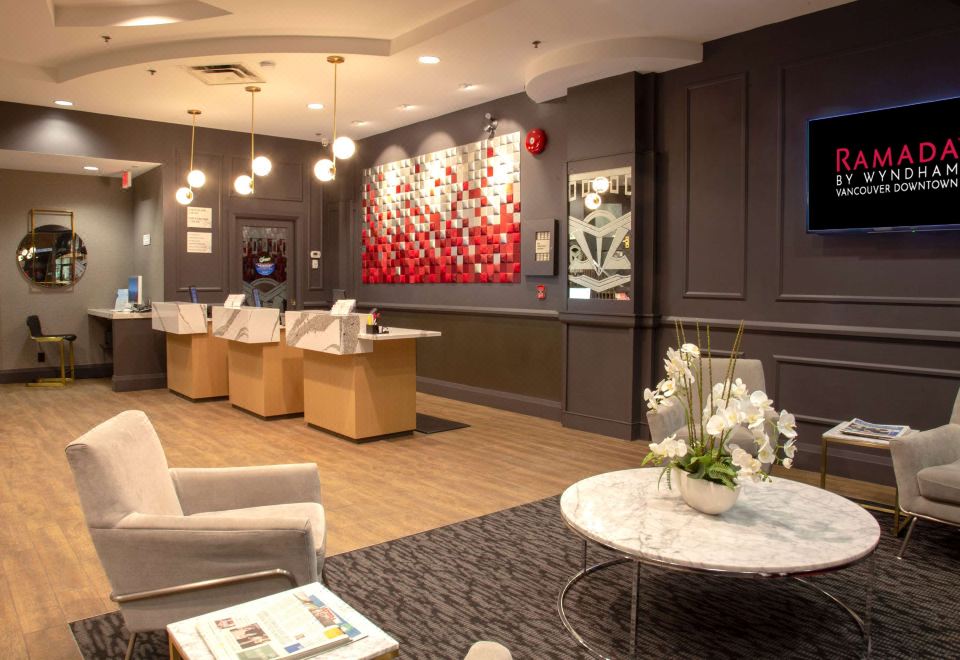 Quality Inn & Suites Downtown Vancouver