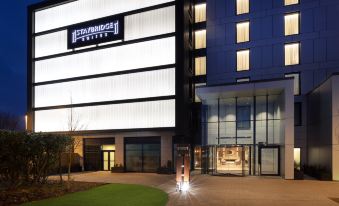 Staybridge Suites London - Heathrow Bath Road, an IHG Hotel