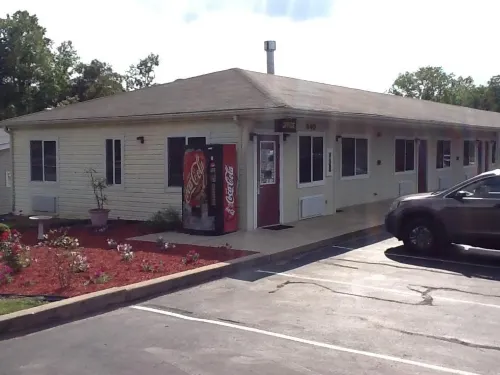 Relax Inn Dover Near Speedway