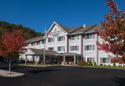 Country Inn & Suites by Radisson, Charleston South, WV Hotels in der Nähe von Library Commission