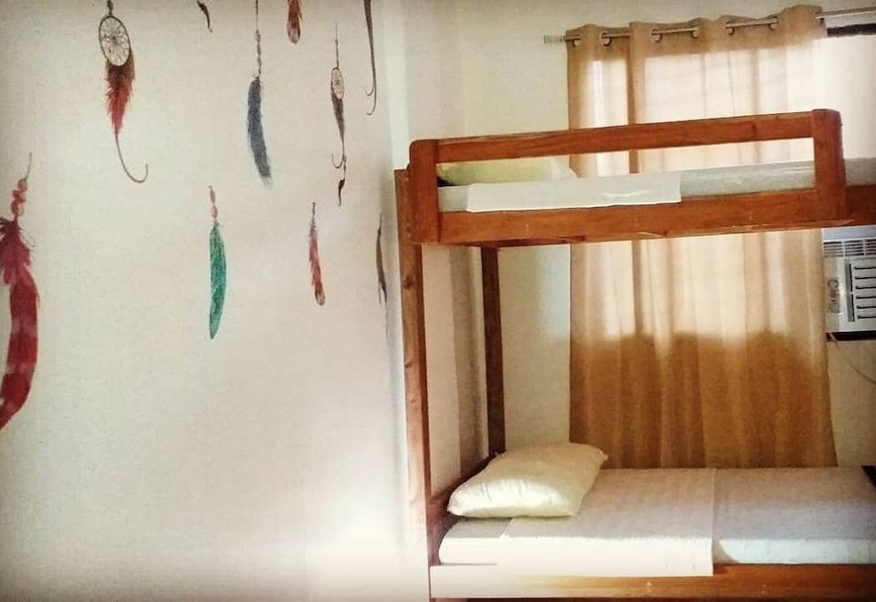 B Hive Dormitory - Hostel - Housity