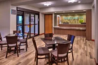 Best Western St. Clairsville Inn  Suites