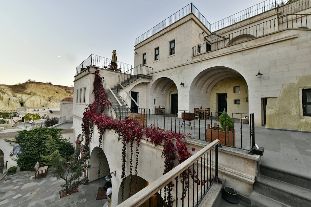 Cappadocia Estates Hotel