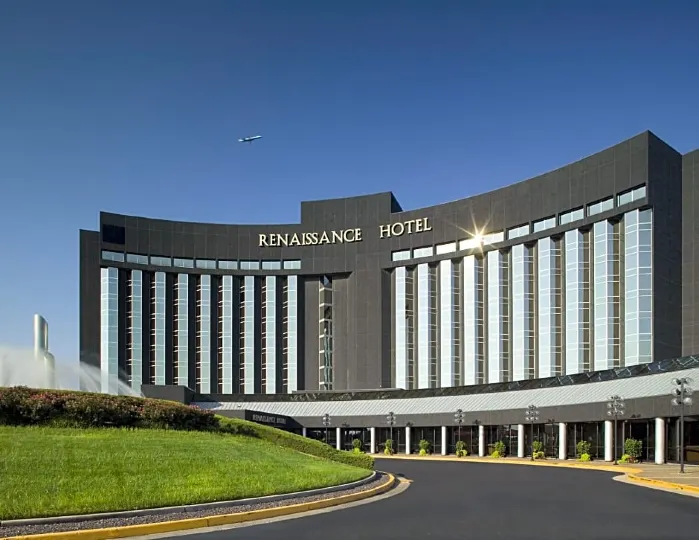 Renaissance St. Louis Airport Hotel