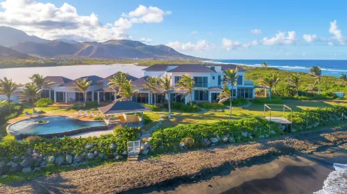 Koi Resort Saint Kitts, Curio Collection by Hilton - breakfast