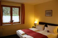 Landhotel Dresden فنادق في Sachsische Schweiz-Osterzgebirge