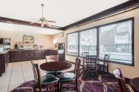 Hawthorn Extended Stay by Wyndham Dayton Hotels in Vandalia