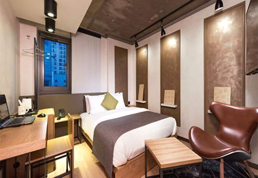 딜라이트호텔 카페