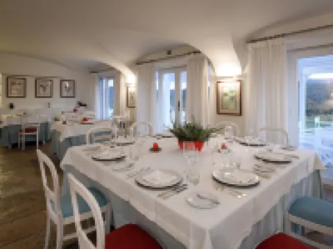 Hotel Casa Palmela - Small Luxury Hotels of the World, Hotel & Villas Hotels in Setubal