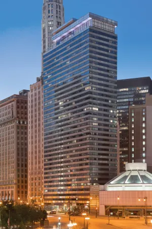 The Royal Sonesta Chicago Downtown Отели рядом с достопримечательностью «Пруденшел Плаза»
