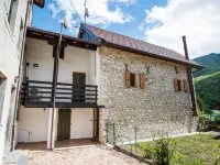 Albergo Diffuso - Cjasa de Barce Hotels in Barcis