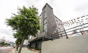 Miryang Amuse - Housity