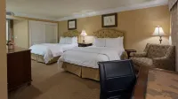 Best Western Plus Sunset Plaza Hotel Các khách sạn gần Rocky and Bullwinkle Statue