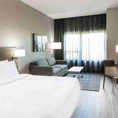 AC Hotel by Marriott Boston Cambridge Rooms