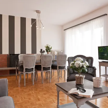 Large Suite