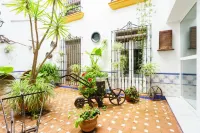 Hostal Ciudad Trigueros - parking
