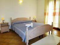 Badus Hotels in Badesi