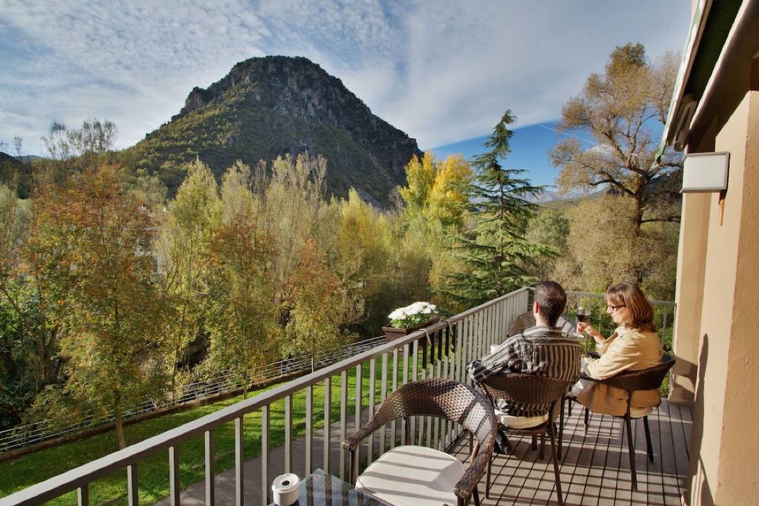 Hotel Cotori El Pont De Suert Updated 22 Room Price Reviews Deals Trip Com