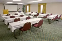 Best Western Plus Governors Inn Hotels in Bon Air