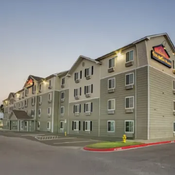 WoodSpring Suites Pharr