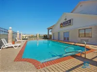 Days Inn by Wyndham Navasota Hotels in Grimes County