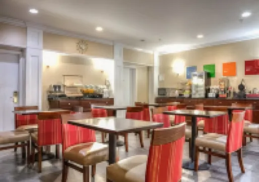 Sleep Inn & Suites