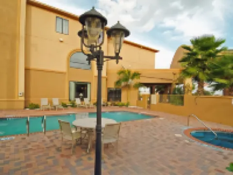 Best Western Casa Villa Suites Hoteles en Harlingen