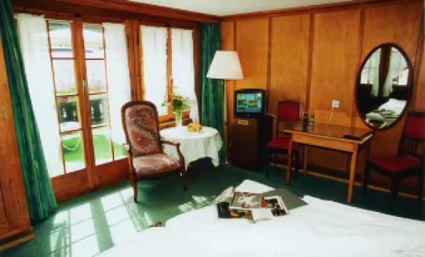 Hotel Garni Testa Grigia