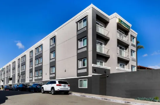 La Quinta Inn & Suites by Wyndham San Diego Mission Bay Hotel berhampiran Pantai Mission Beach
