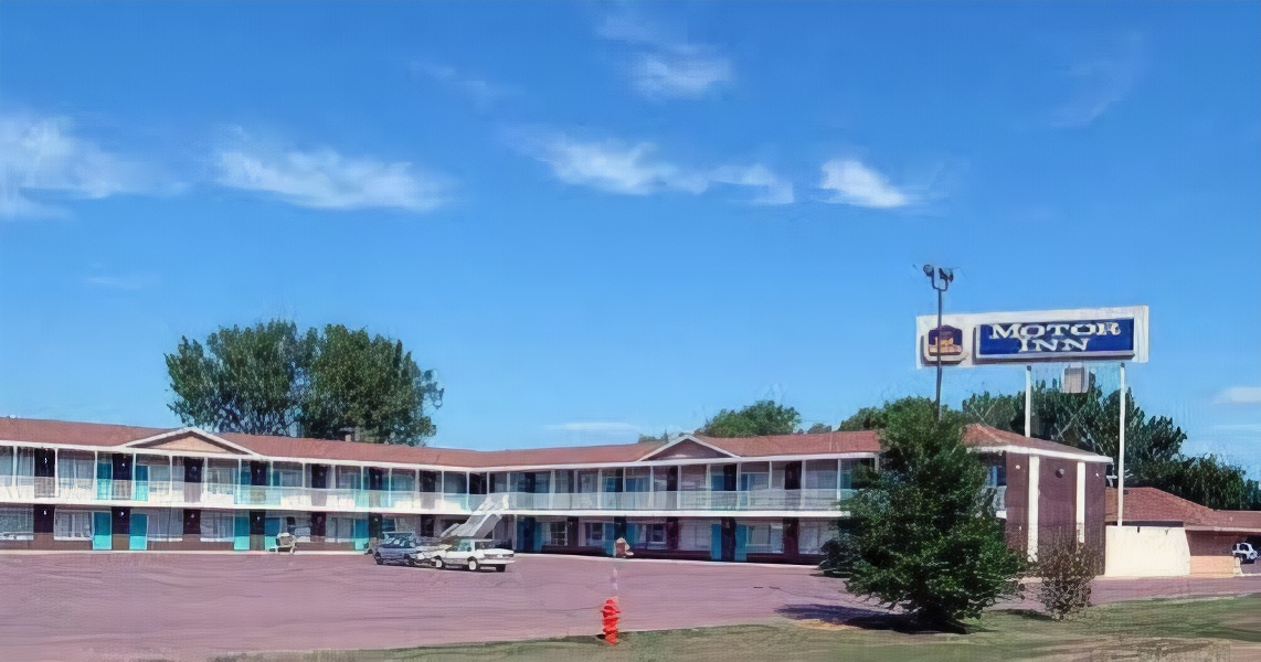 Corn Palace Inn