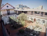 Hotel Santa Mónica فنادق في بوتوسي