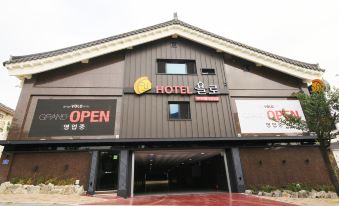 Gyeongju Yolo Unmanned Hotel