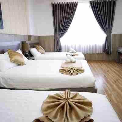 Dalat Holiday Hotel Rooms