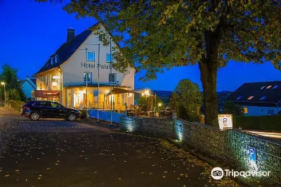 Hotel Palatino Hotels near Balve Cave