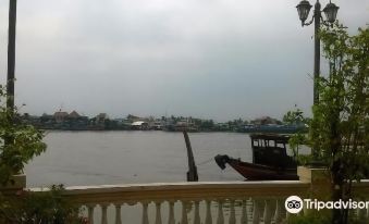 Chuong Duong Hotel