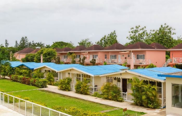 Travellers Beach Resort