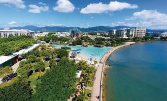 Privately Owned Hotel Room by Cairns Marina 222