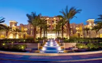 منتجع جولف وسبا فوكو أبوظبي المعروف سابقًا باسم منتجع جولف وسبا ويستن أبوظبي Hotels near ياس ووتر وورلد أبوظبي