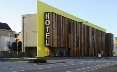The Originals Boutique Hôtel la Chaussairie Rennes Sud Отели рядом с достопримечательностью «Parc Expo Rennes»