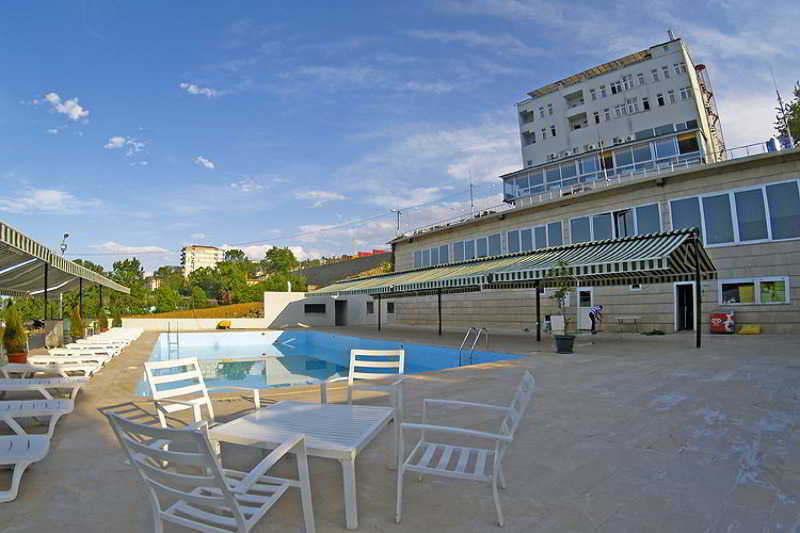 Mora Hotel